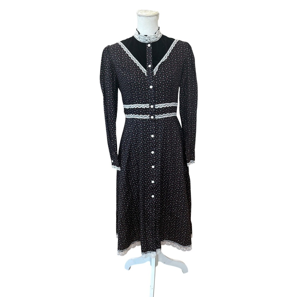 Vintage JCPenney Fashions Prairie Dress Black Floral‎ Lace Velvet Midi 13
